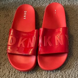 DKNY unisex red slides